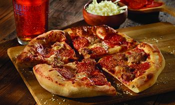 Old Chicago Pizza & Taproom Opening in Highlands Ranch, CO