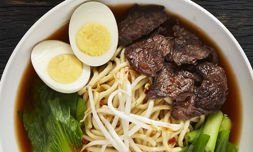 Tin Drum Asian Kitchen Celebrates the Holiday Season With Four New Warm Bowls