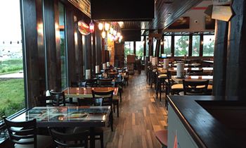 Hooters Opens Latest Florida Location in Palm Bay