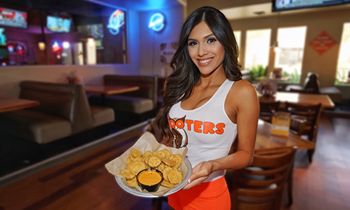 Hooters Reaches a Shutdown Deal for All Americans: Free Fried Pickles