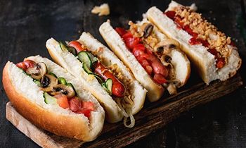 Crave Hot Dogs and Barbecue Offers Franchise Opportunities Nationwide!
