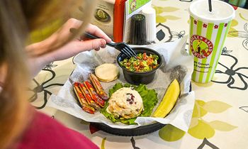 Chicken Salad Chick Grows in Florida with New Location in Lutz