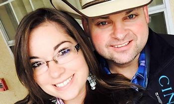 Crave Hot Dogs and BBQ Inks Franchisee in Texas