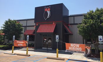 Hooters Opens Newest Location in Wichita Falls, TX