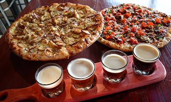 BoomBozz Craft Pizza & Taphouse Celebrates 20 Years
