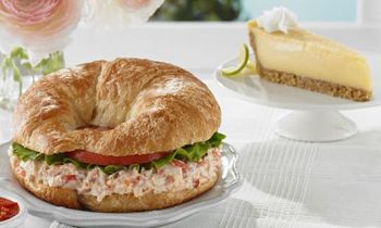 Chicken Salad Chick Wraps Up Successful 2018 With Restaurant Opening In Oviedo