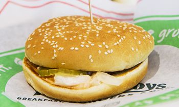 Farmer Boys Embraces Simplicity and Debuts New Burgerless Burger