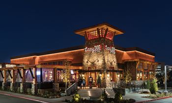 Lazy Dog Restaurant & Bar To Open in Florida