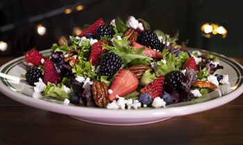 Bennigan’s Rolls Out Seasonal Menu Perfect For Summer Shenanigans