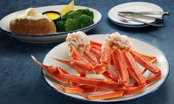 Escape the Summer Heat with Cool Crabfest Deals at Red Lobster