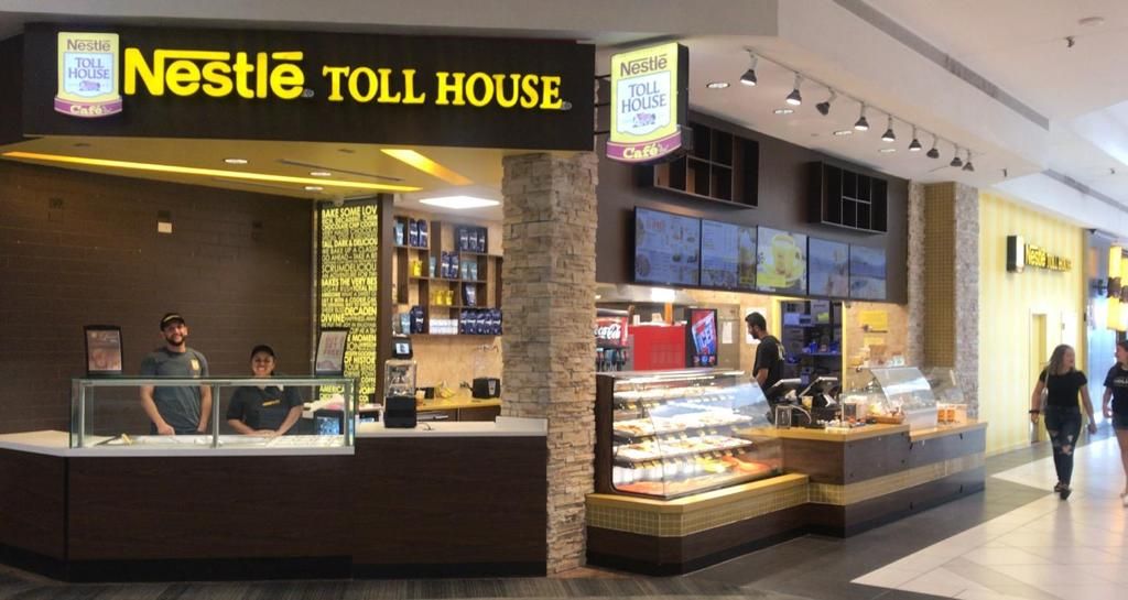 Nestlé Toll House Café By Chip Reopens in the Woodfield Mall Under New