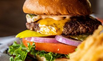 Bad Daddy’s Burger Bar Makes Its Murfreesboro Debut