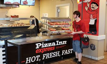 Pizza Inn Express Makes Its Missouri Debut