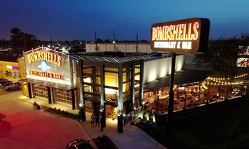 Bombshells Invites Veterans & Active Service Members to Eat Free in Texas on Nov. 11, 2019