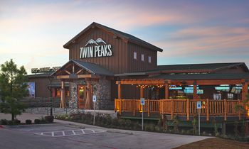 Twin Peaks Raises the Bar on Franchise Opportunities