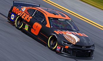 Hooters Invites Race Fans to Root for NASCAR Driver Chase Elliott with Special Race Day Offers