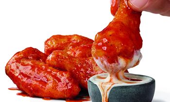 Pizza Hut Turns up the Heat With New Nashville Hot Wings