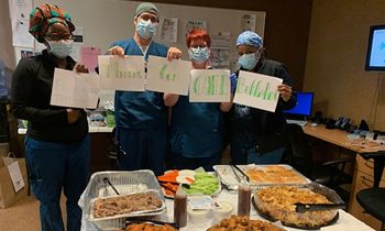 Buffalo’s Cafe Provides Free Meals to Healthcare Heroes and First Responders in Georgia