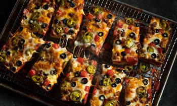Jet’s Pizza Introduces Mexican Pizza