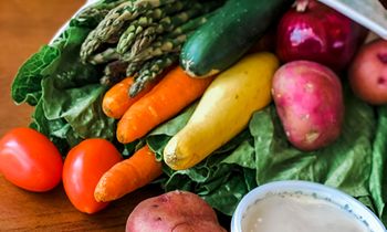 Taziki’s Mediterranean Café Launches Taziki’s Market Essentials