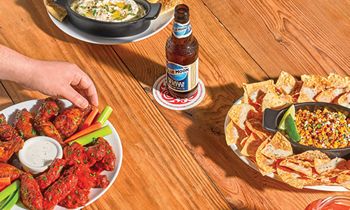 Boston’s Pizza Restaurant & Sports Bar Invites Guests to Escape the Everyday with New, Shareable Menu Items, Drinks