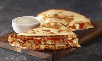 Papa John’s New Grilled Buffalo Chicken Papadia Brings the Heat – But Not the Mess – Of Traditional Chicken Wings