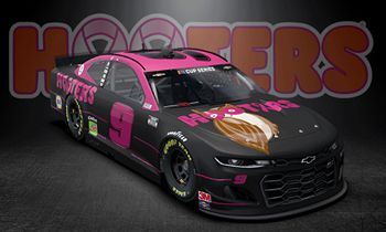 Chase Elliott to Run Special ‘Give A Hoot’ Paint Scheme in Support of Breast Cancer Awareness Month