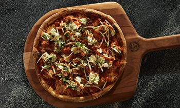 Blaze Pizza Launches its Blazin’ Hot Chicken Pizza