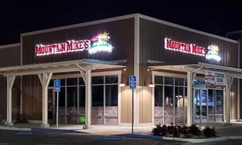 Mountain Mike’s Pizza Opens First Aptos Location