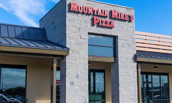 Mountain Mike’s Pizza Opens First Fountain Valley Location