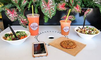 ‘Tis the Season to ‘Fuel Your Well-Being’ at Original ChopShop