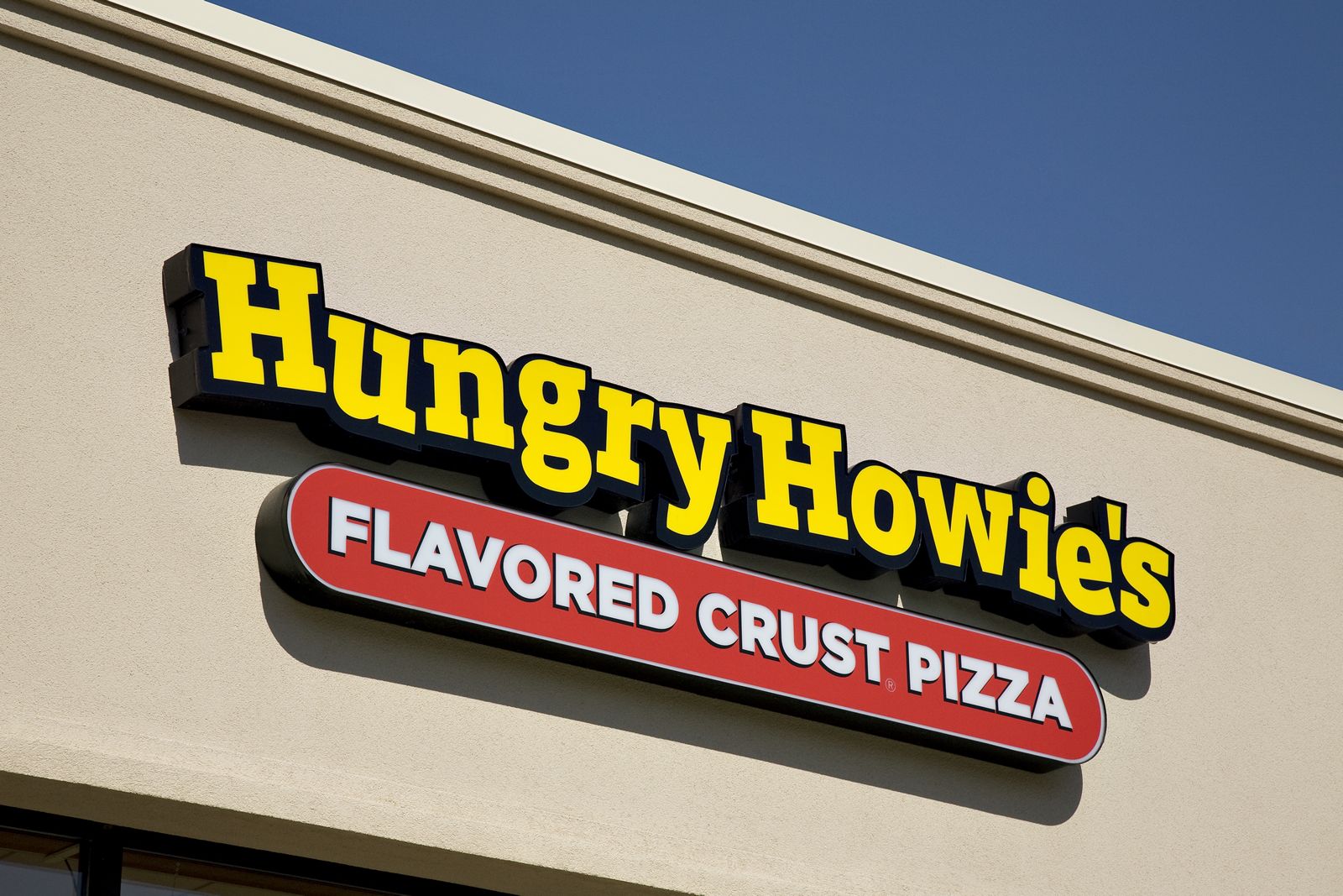 Hungry Howie's Pizza Opens New Location in Birmingham Hungry Howie's Pizza Opens New Location in Birmingham