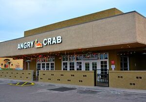 Angry Crab Shack Announces Signed Agreement to Bring First Franchise to Seattle