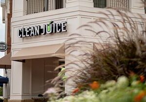 Clean Juice Sweeps Franchise Business Review Benchmarks