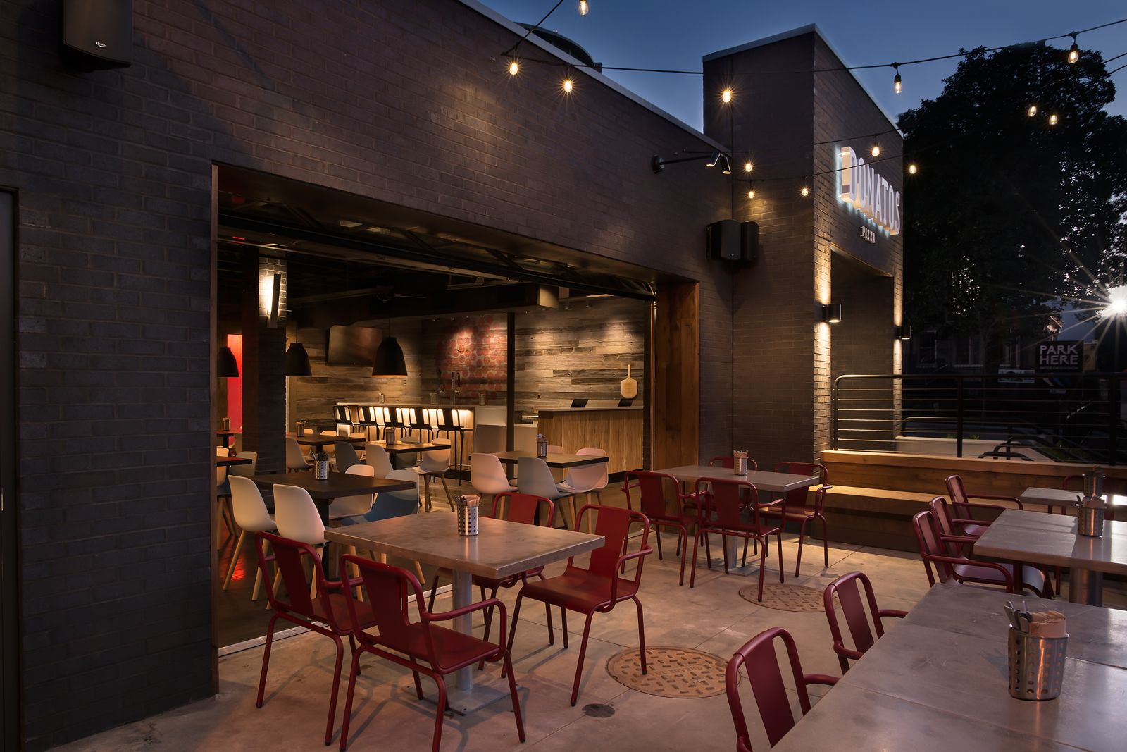 Donatos Delivers Expansion Plans to Become Tennessee's Premier Pizza Chain Donatos Delivers Expansion Plans to Become Tennessee's Premier Pizza Chain