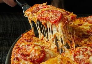 Donatos Adds Ultimate Grilled Cheese Pizza to its Signature Menu