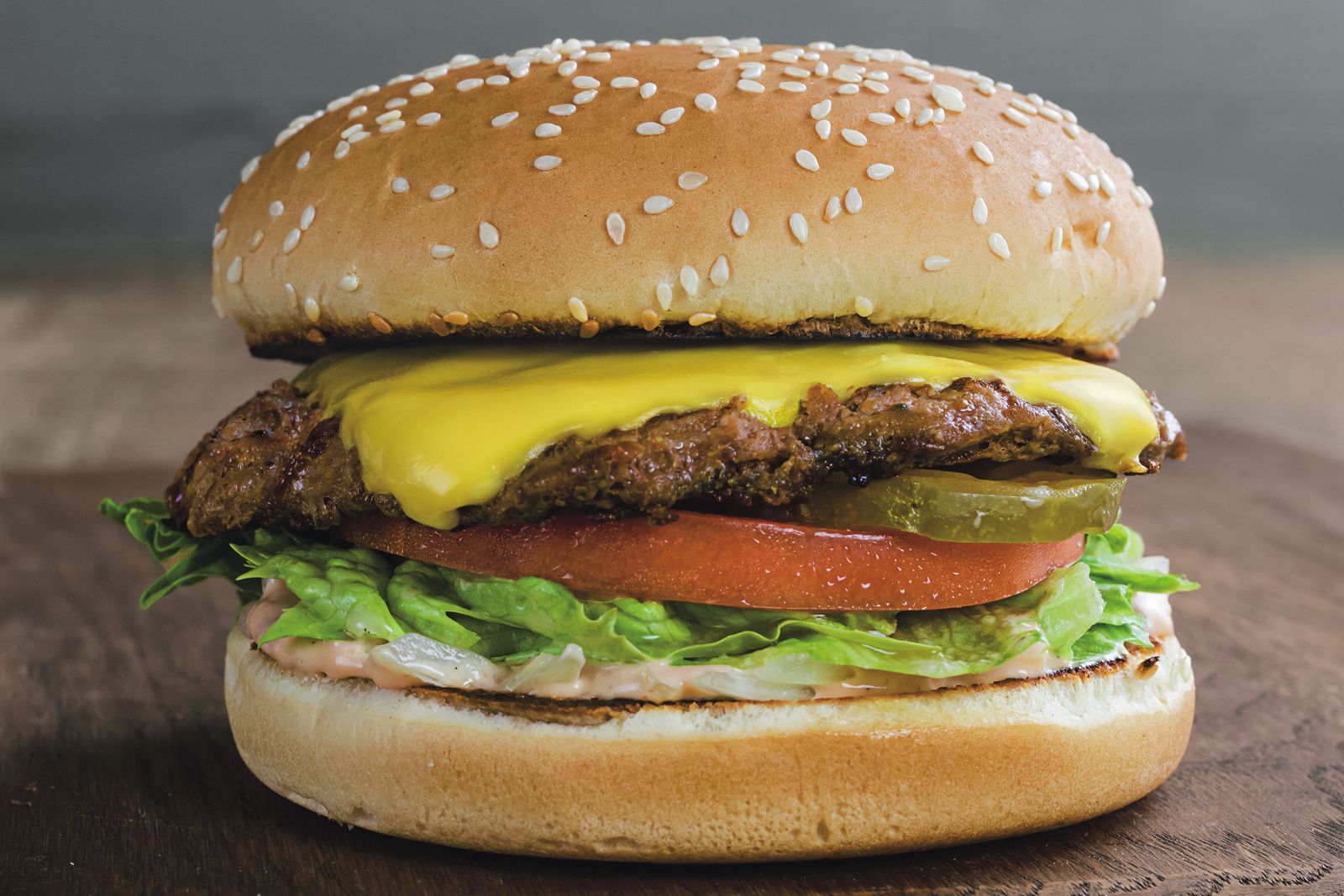 Farmer Boys Celebrates 40 Years of Award-Winning Burgers August 25th marks 40 years of serving farm fresh award winning burgers at Farmer Boys.