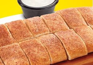 Hungry Howie’s Releases a New Pumpkin Spice Howie Bread