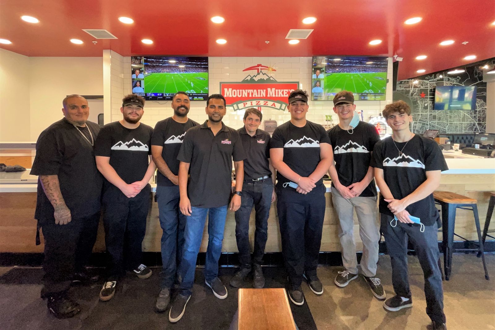 Mountain Mike's Pizza Proudly Opens in Brea