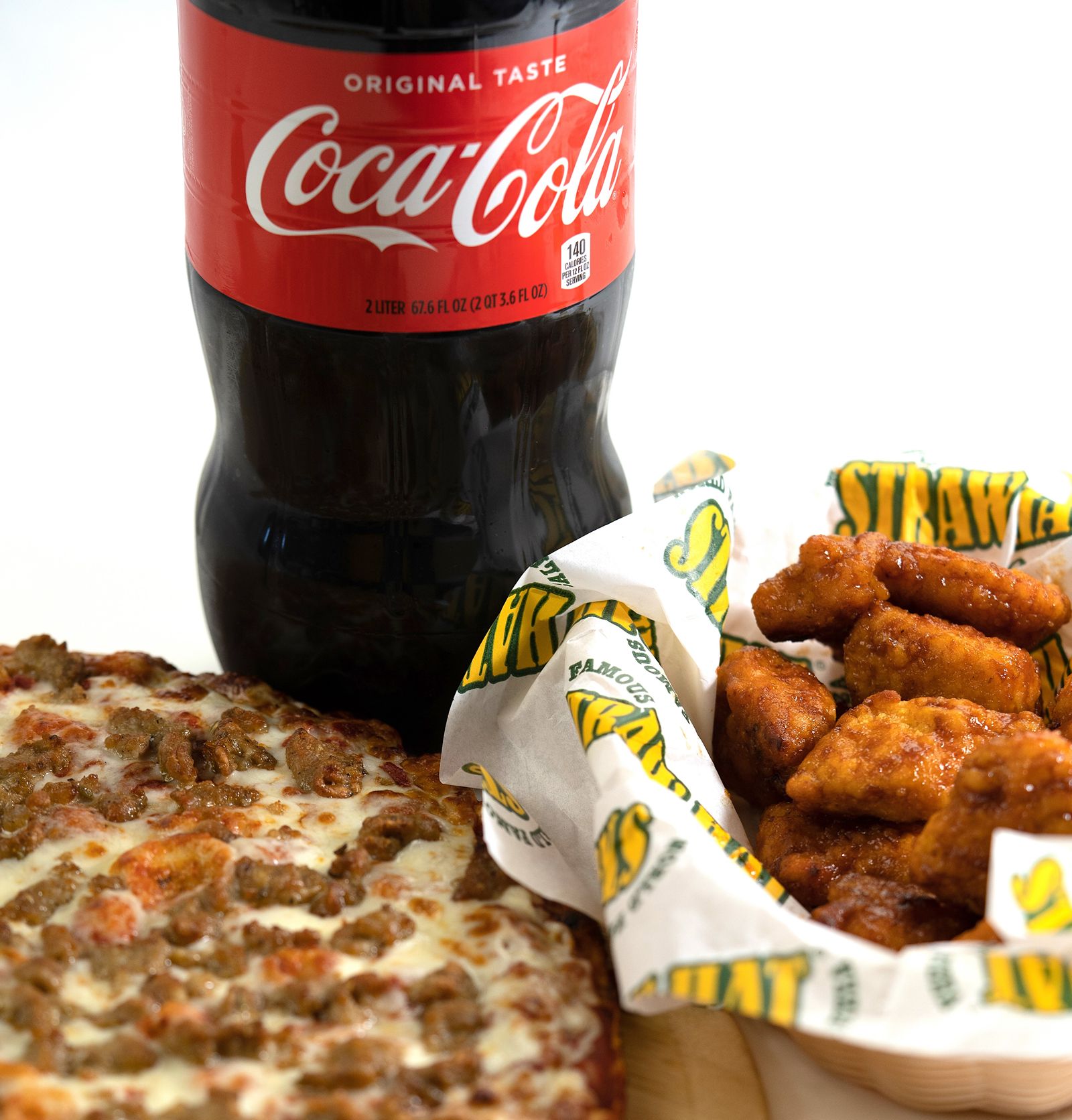 New Straw Hat Pizza Now Open in San Lorenzo, CA New Straw Hat Pizza Now Open in San Lorenzo, CA