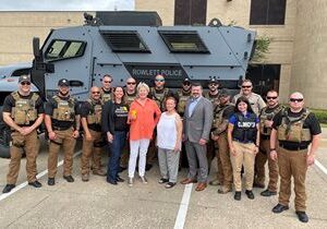 The Dickey Foundation Awards Grant to Rowlett Police Department’s SWAT Team