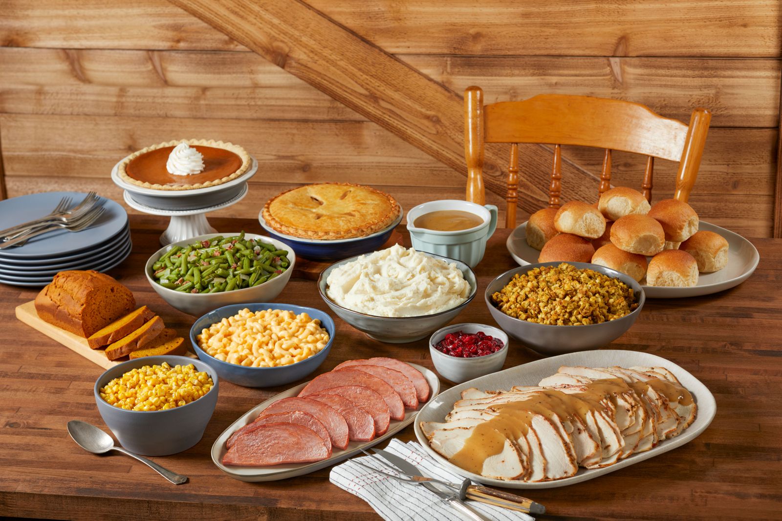Bob Evans Restaurants' Signature Thanksgiving Offerings Are Back, Providing a Wide Variety of Holiday Meal Solutions