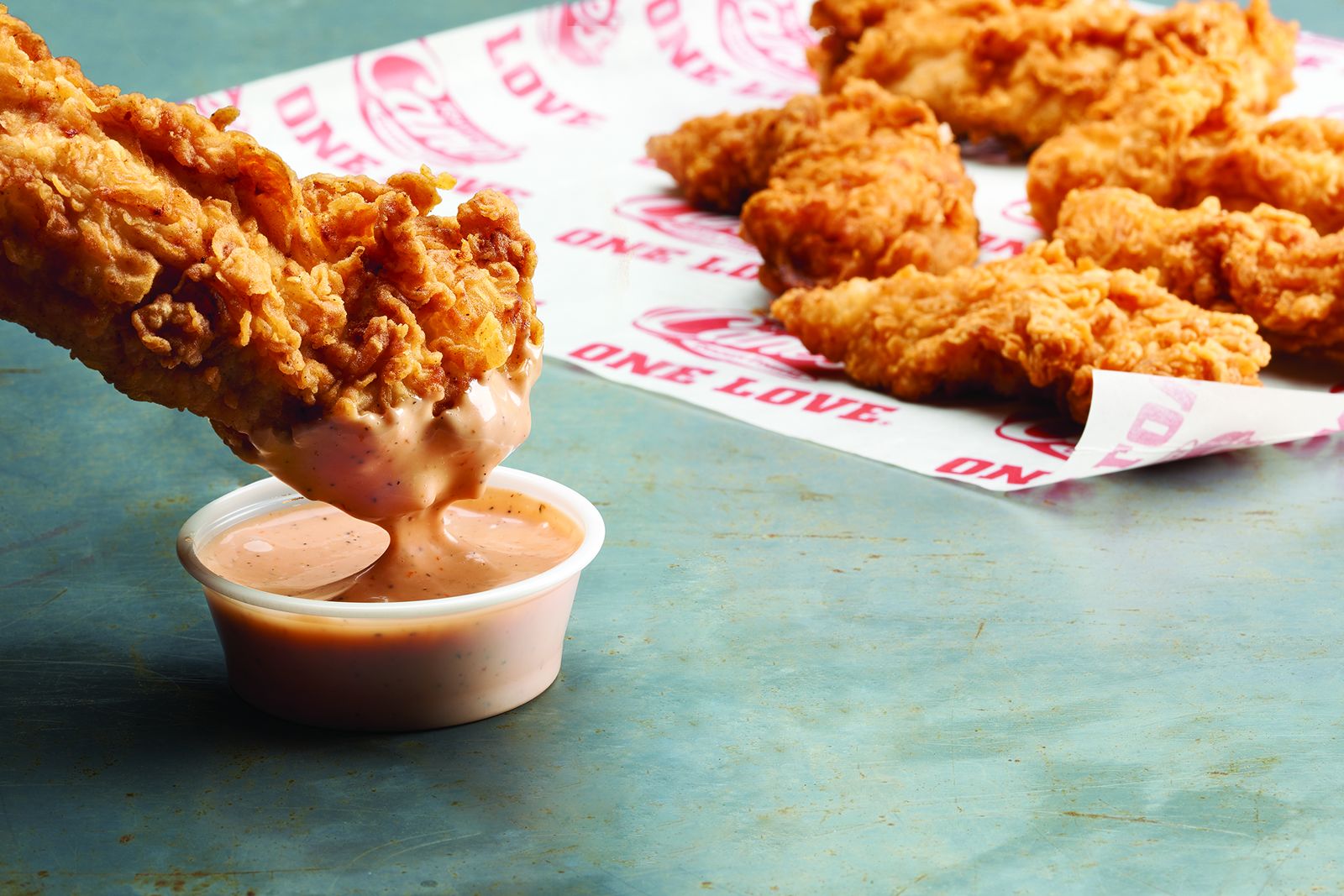 Raising Cane's to Give Away Free Cane's Sauce for Month of December