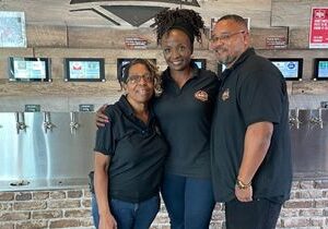 Crave Hot Dogs and BBQ Celebrates Grand Opening in Spring, Texas!