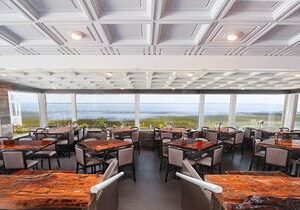 Hotel Restaurant Adds a Touch of Luxury