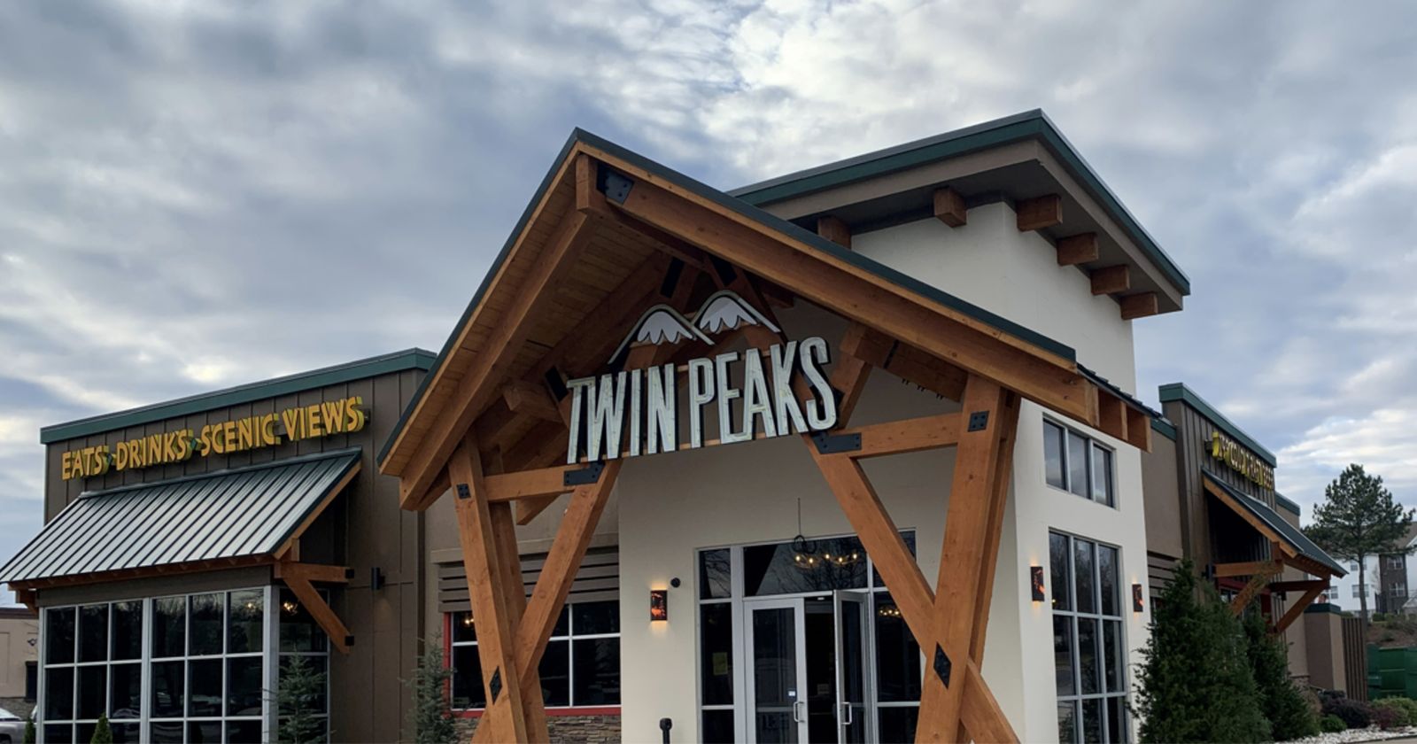 Twin Peaks Brings Unmatched Sports Fan Experience to Columbus