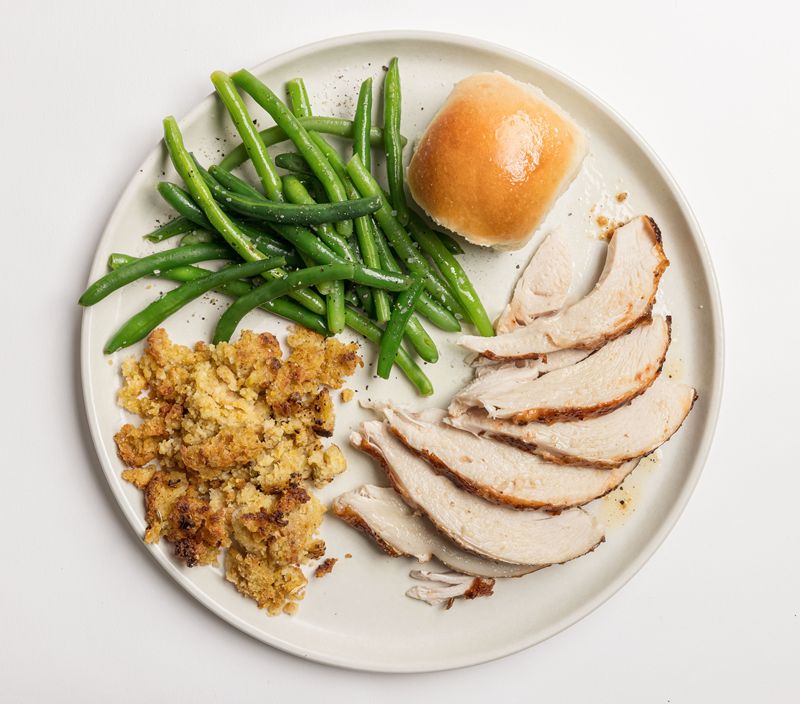 Cowboy Chicken's "Buy a Plate" Program Feeds Almost 2,000 People in Need Cowboy Chicken's "Buy a Plate" Program Feeds Almost 2,000 People in Need