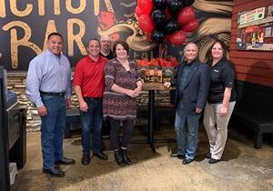 Anchor Bar Restaurant Brings America’s Favorite Food to Round Rock as Local Owners TJ and Erin Mahoney Usher in Original Buffalo Chicken Wing Franchise With Local Dignitaries and Friends