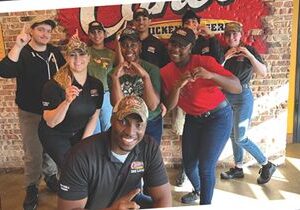 Keeping Culture at Center to Fuel Growth, Raising Cane’s Celebrates Thousands of Crewmembers in Localized Campaign