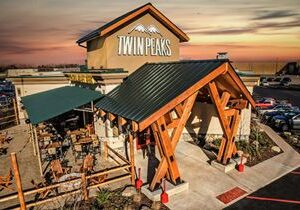 Twin Peaks Prepares to Bring Sports Watching Paradise to More of the Motor City